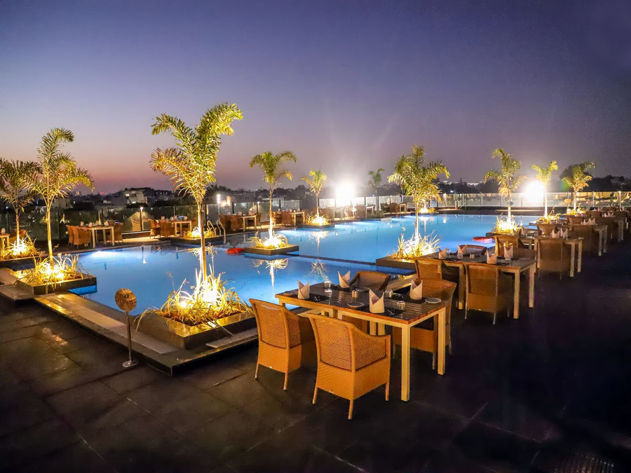 Essentia Luxury Hotel,,5 star