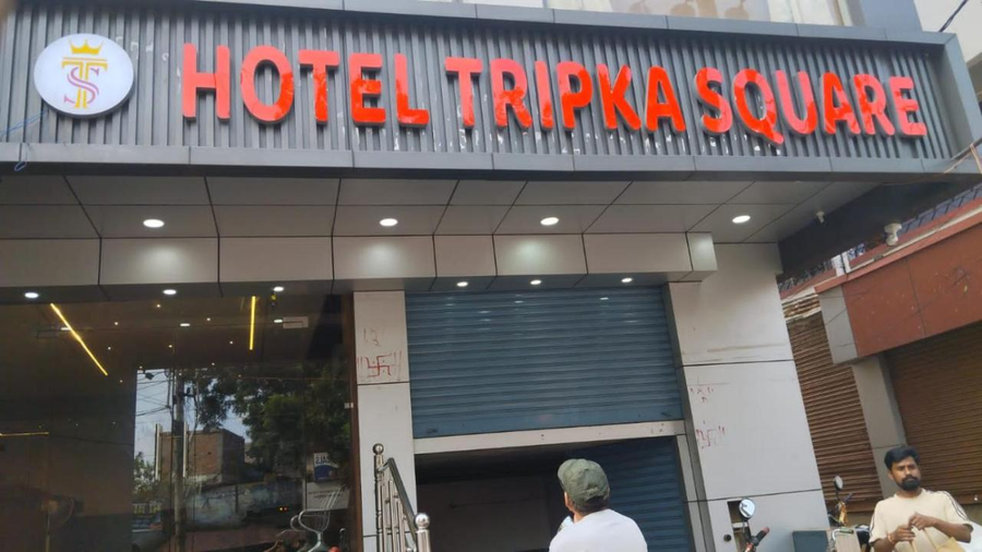 Hotel Tripka Square,Williams Town,3 star