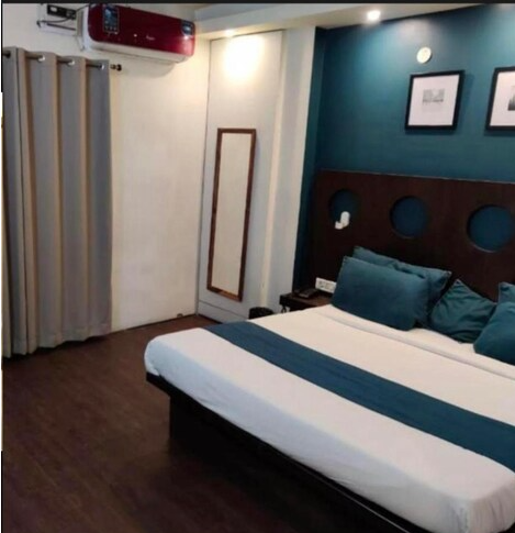 hotel moon residency