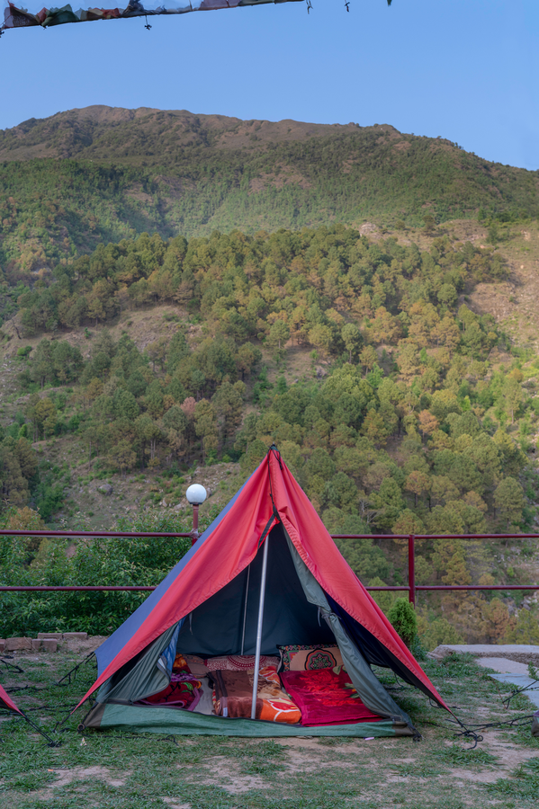 triund camps