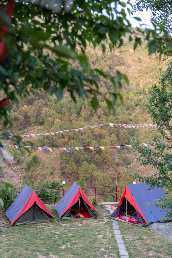 triund camps