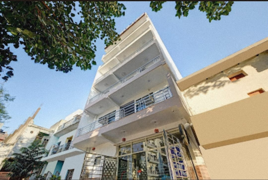 royal saprk inn1