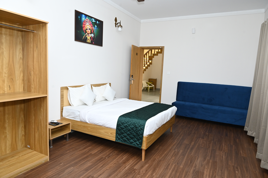 saroja villa by monarch stays