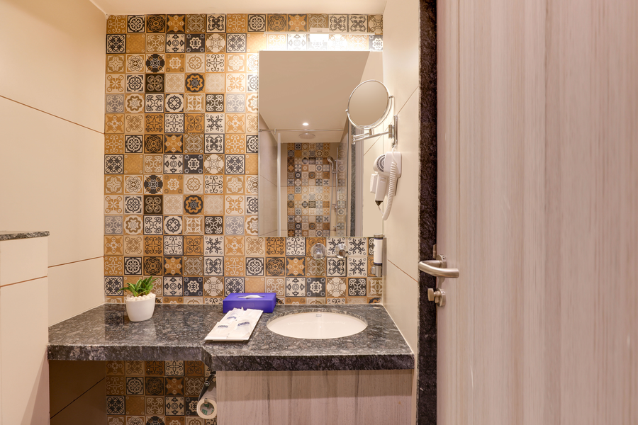 keys lite by lemon tree hotels vadodara