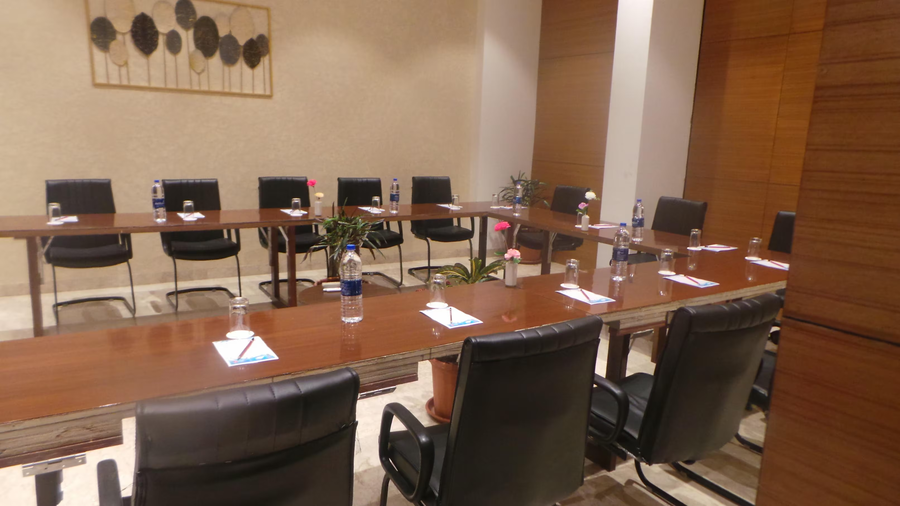 hotel dvij inn