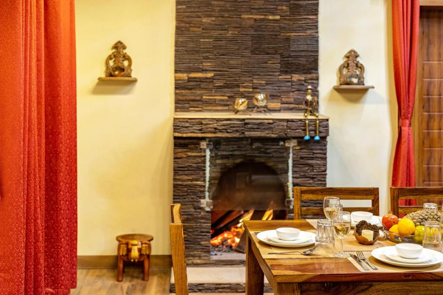 elivaas mystwood 3 bhk hilltop retreat
