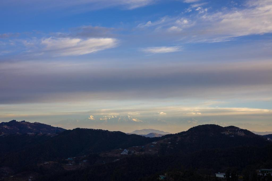 elivaas mystwood 3 bhk hilltop retreat