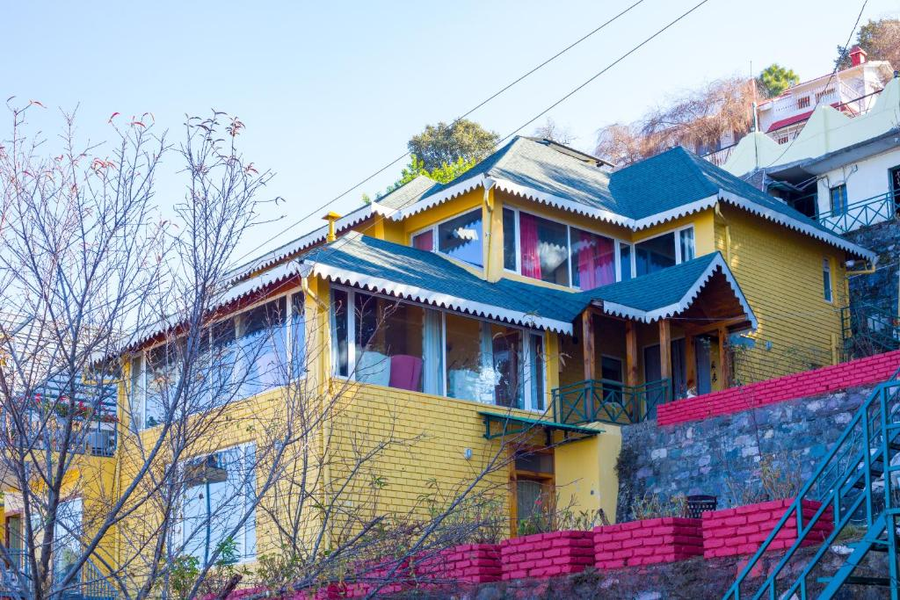 Elivaas Evara Stays 3 Bhk Hilltop Retreat,,4 star