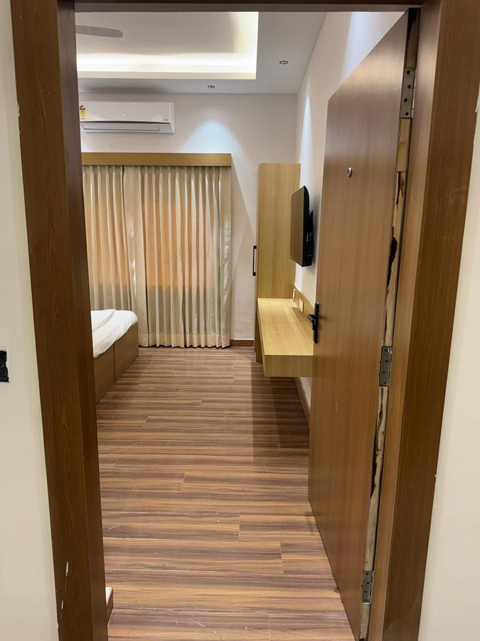 clay inn hotel dhunela sohna
