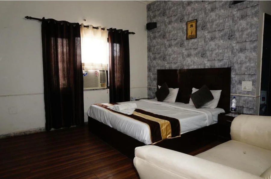clay inn hotel dhunela sohna