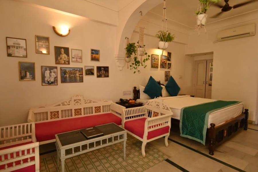 chirmi palace a heritage home
