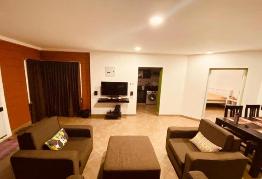 s ella residency