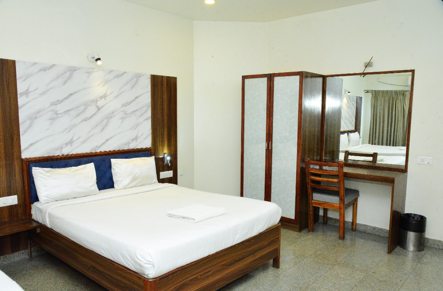 Sri Sai Residence,,2 star