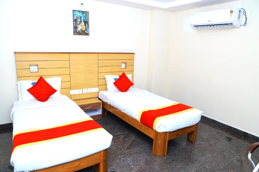 Hotel Way Inn Grand,,3 star