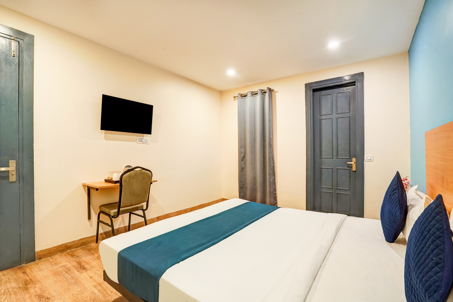 hotel twamev residency uttam nagar