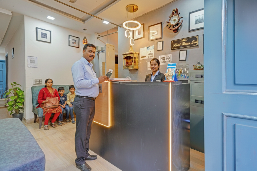 hotel raaso inn rohini