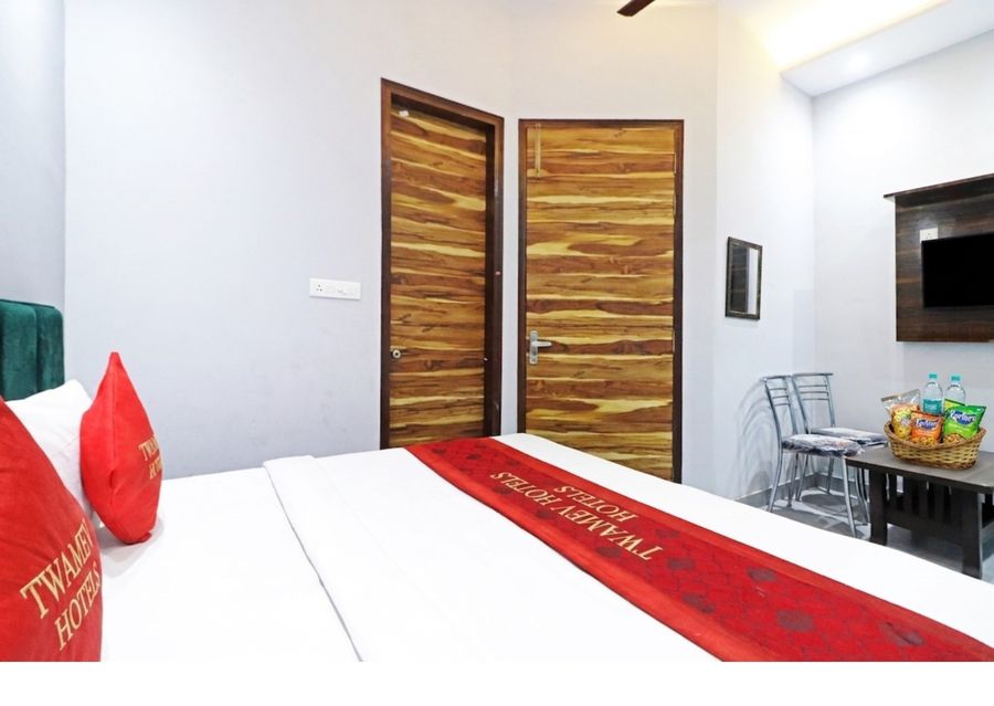 twamev rajouri garden by the arrow