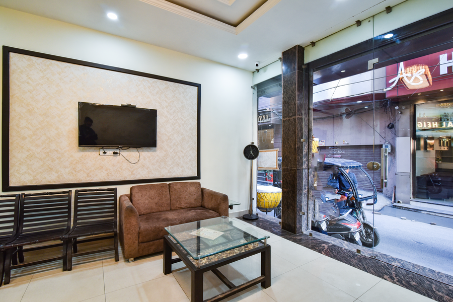 Hotel Akaal Heights,Near Gurdwara Kaulsar Sahib,3 star