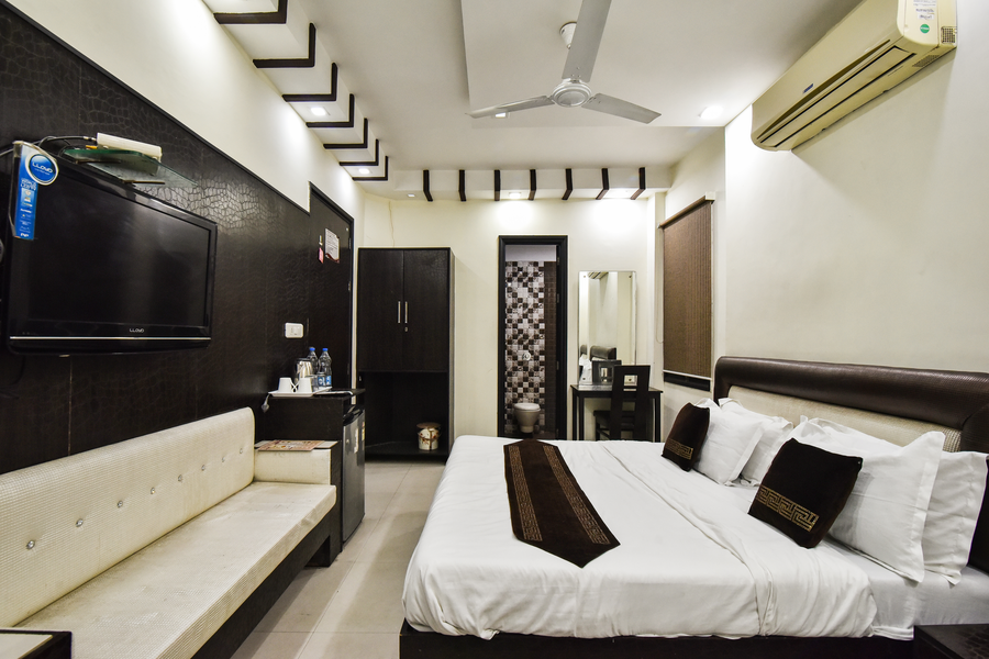 hotel akaal heights