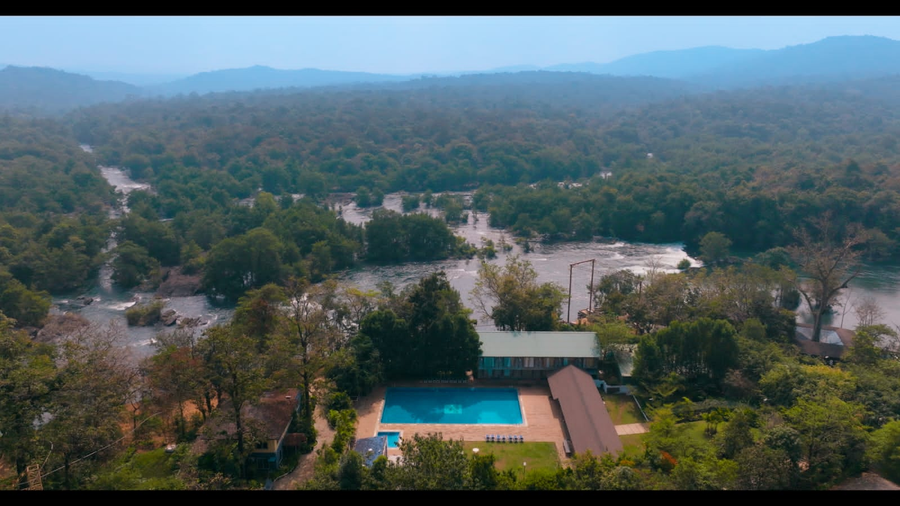 whistling woodzs resort