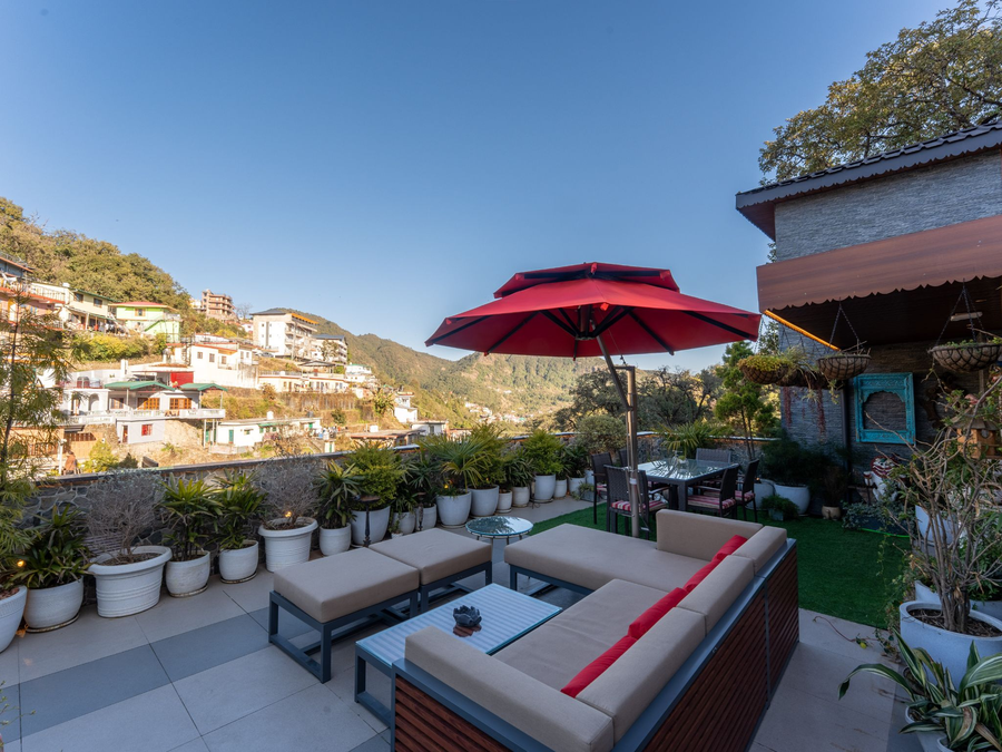 moustache mussoorie