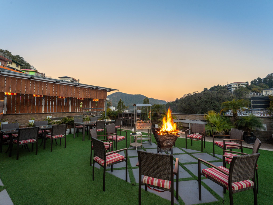 Moustache Mussoorie,Barlowganj,3 star