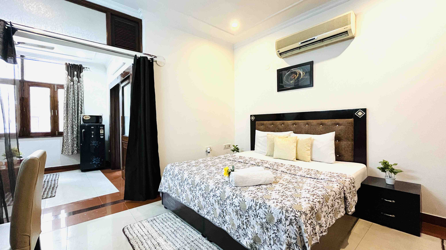 olive service apartments defence colony