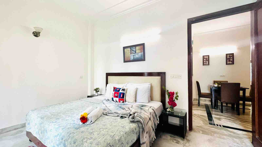 olive service apartments defence colony