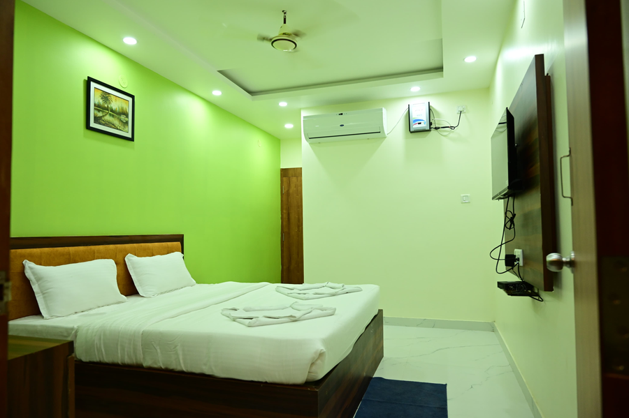 hotel new parbati palace