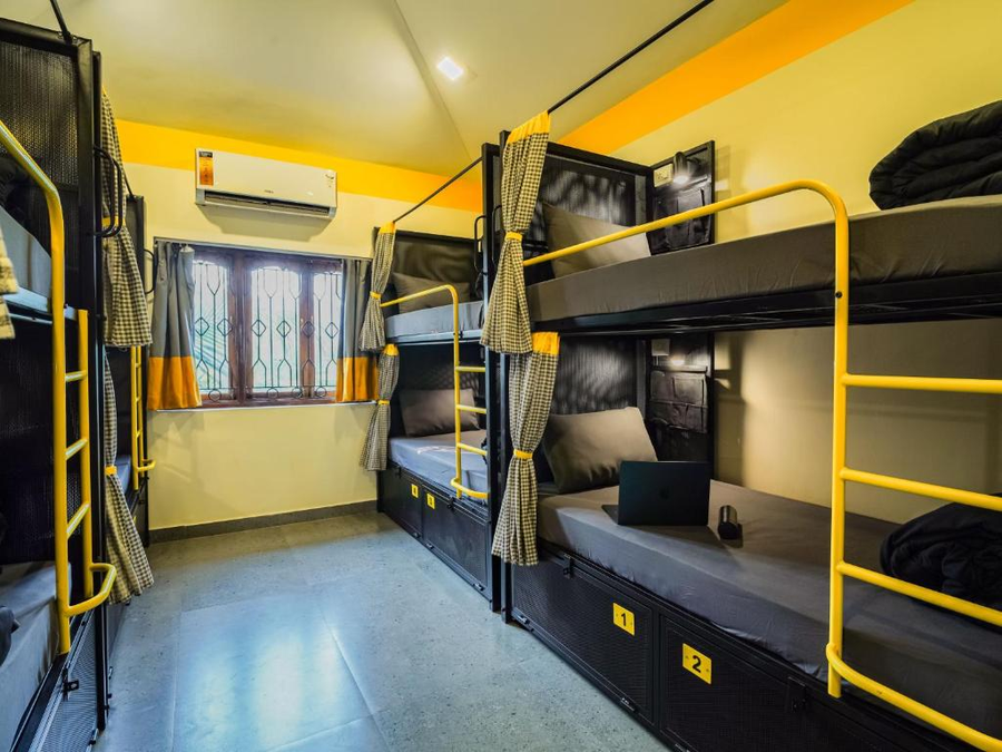 the hosteller goa anjuna
