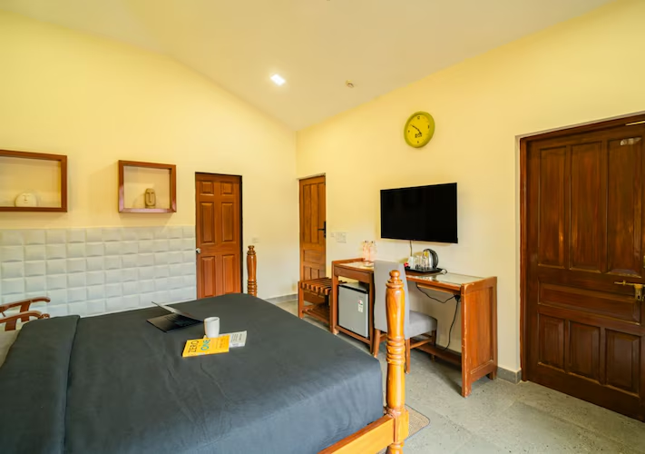 the hosteller goa anjuna