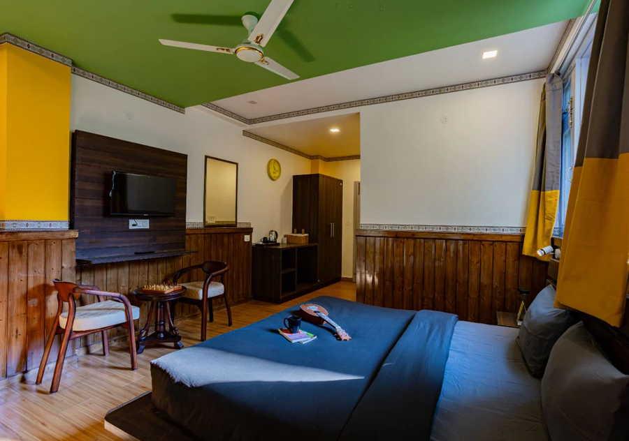 the hosteller jibhi