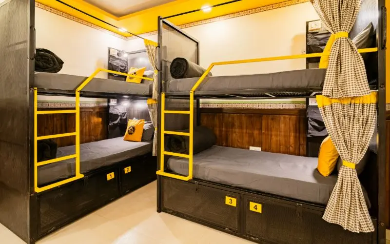 the hosteller jibhi
