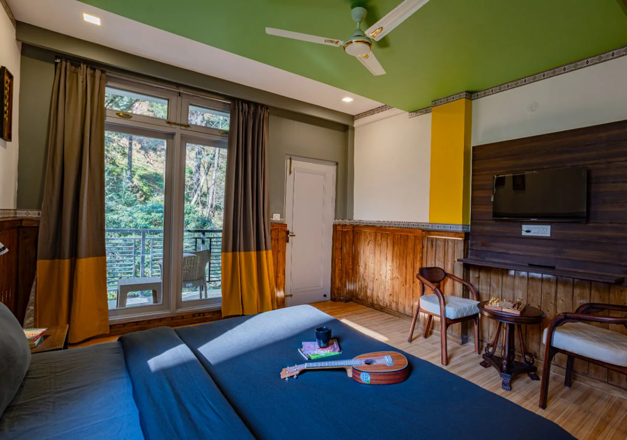 the hosteller jibhi