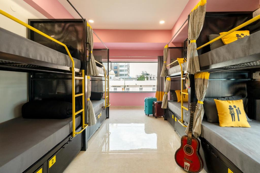 the hosteller jaipur mi road