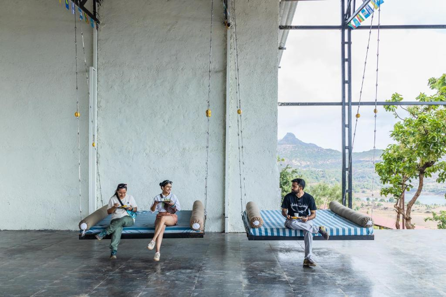 the hosteller bhandardara