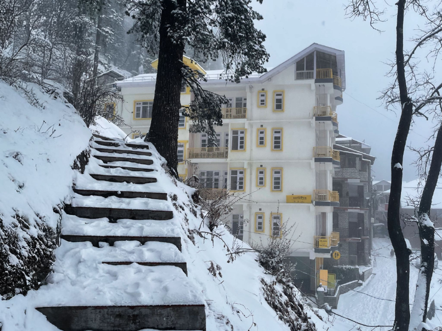 The Hosteller Narkanda,Narkanda>>Kufri,3 star