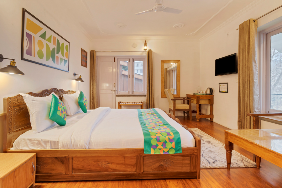 treebo vitasta villa