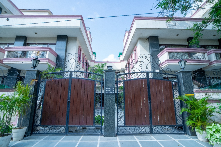 enkay residency v block cyber city