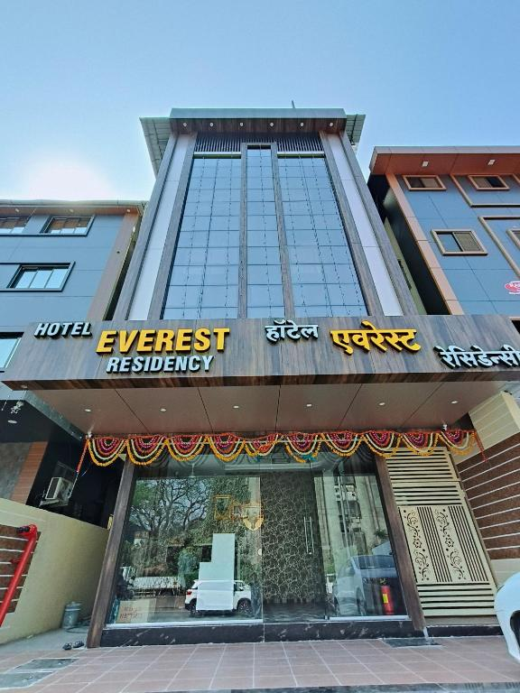 Hotel Everest Residency,,3 star
