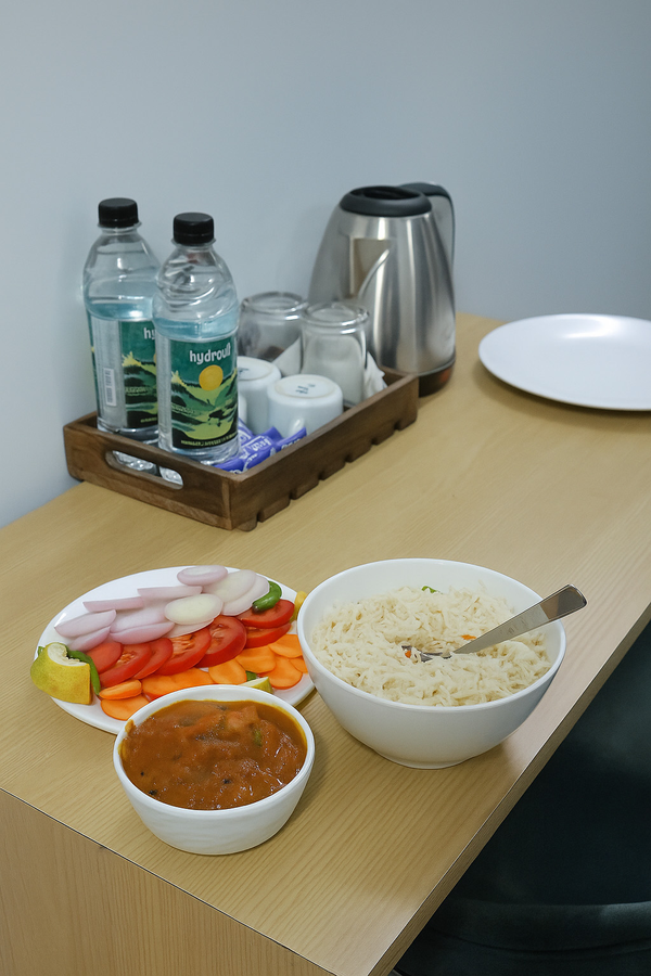urban suites silpukhuri