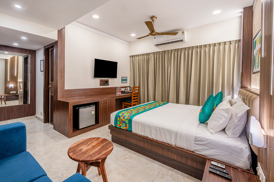 treebo premium the regal park