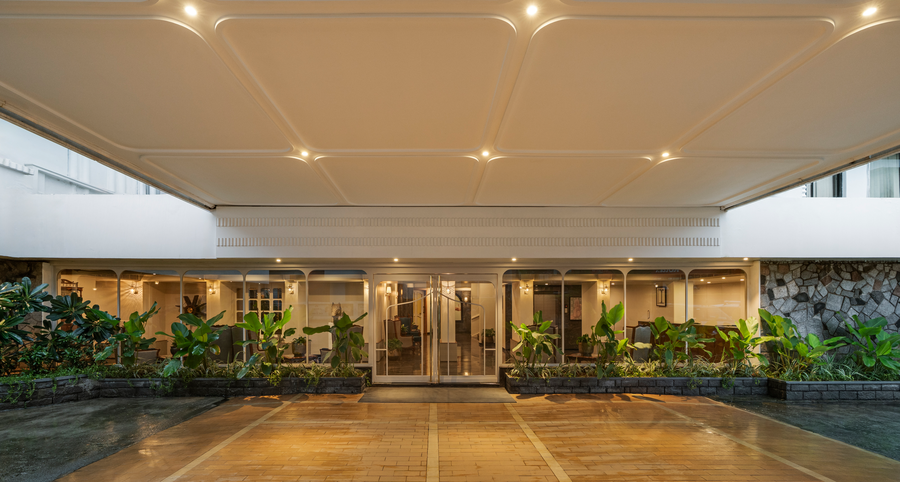 shilton international hotel