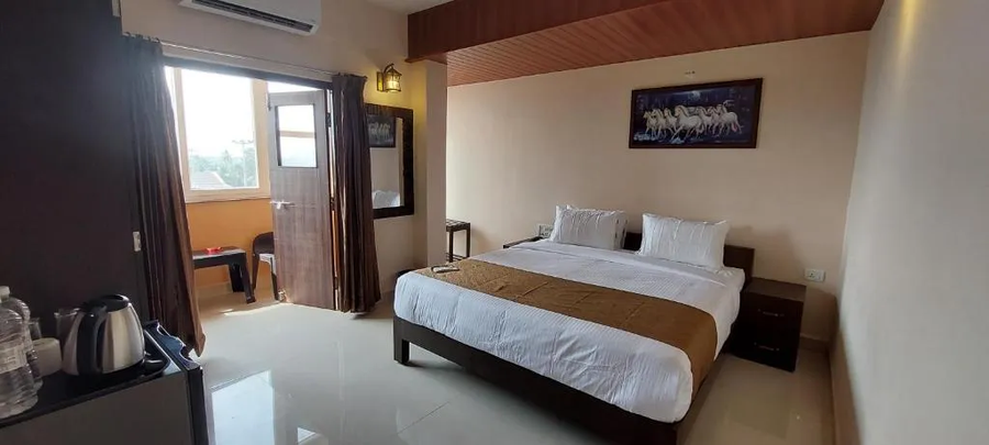 nazri the verda hotel arambol