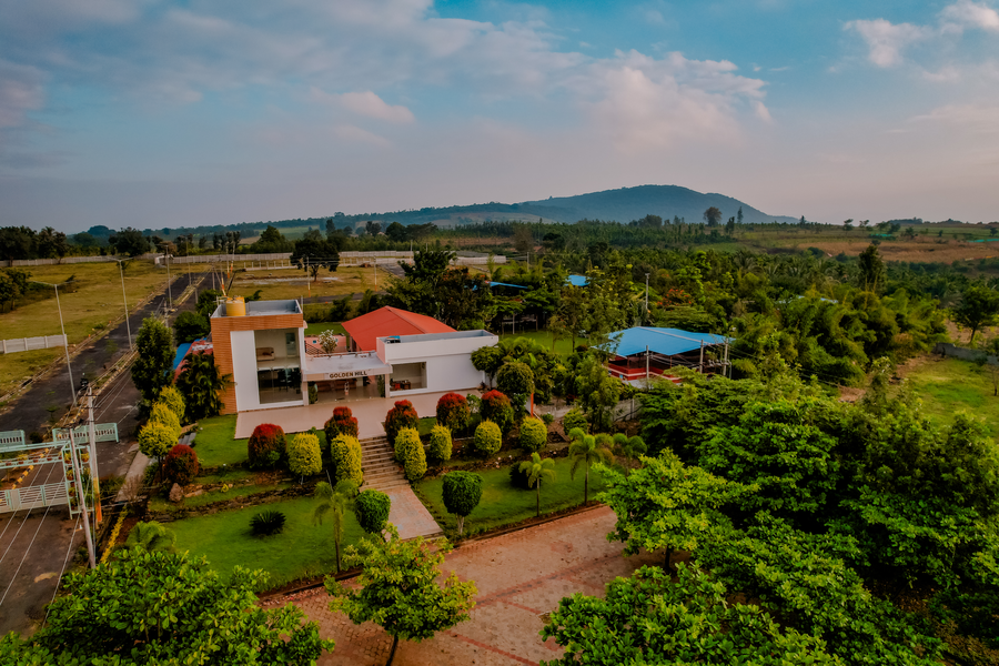 golden hill resort