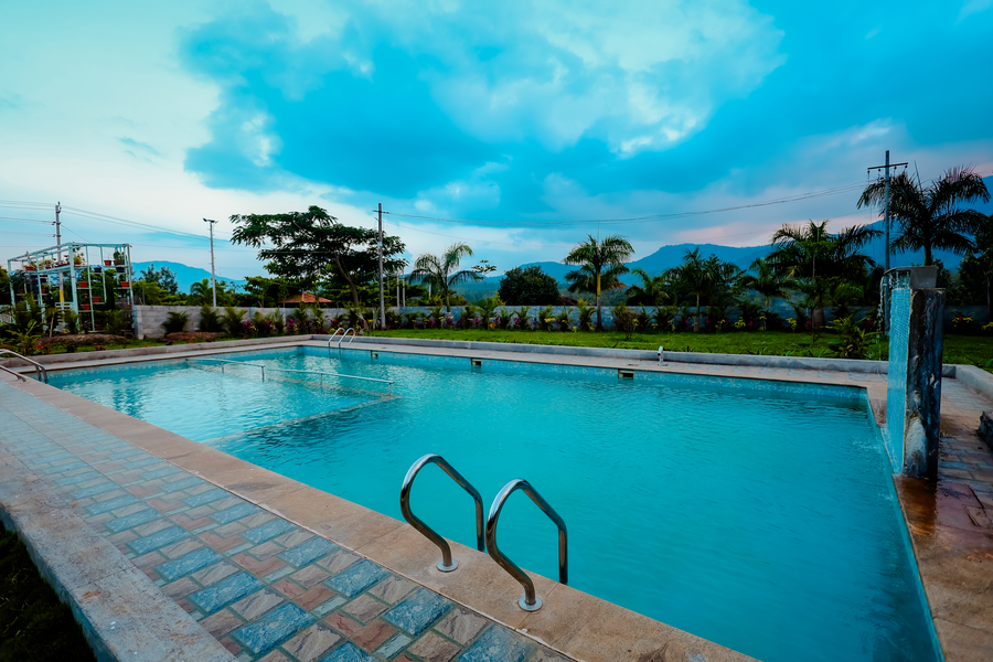 golden hill resort