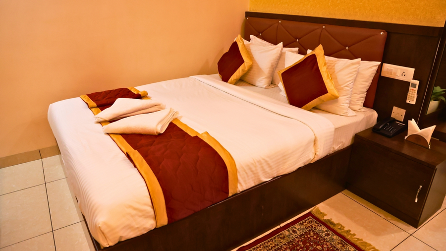 sri murugan residency