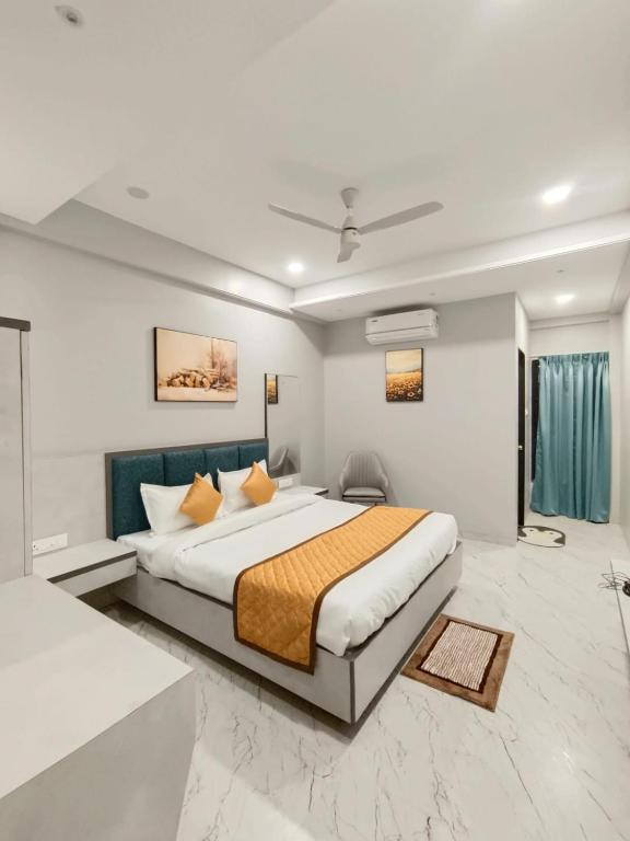 hotel nisarga chhatrapati sambhajinagar