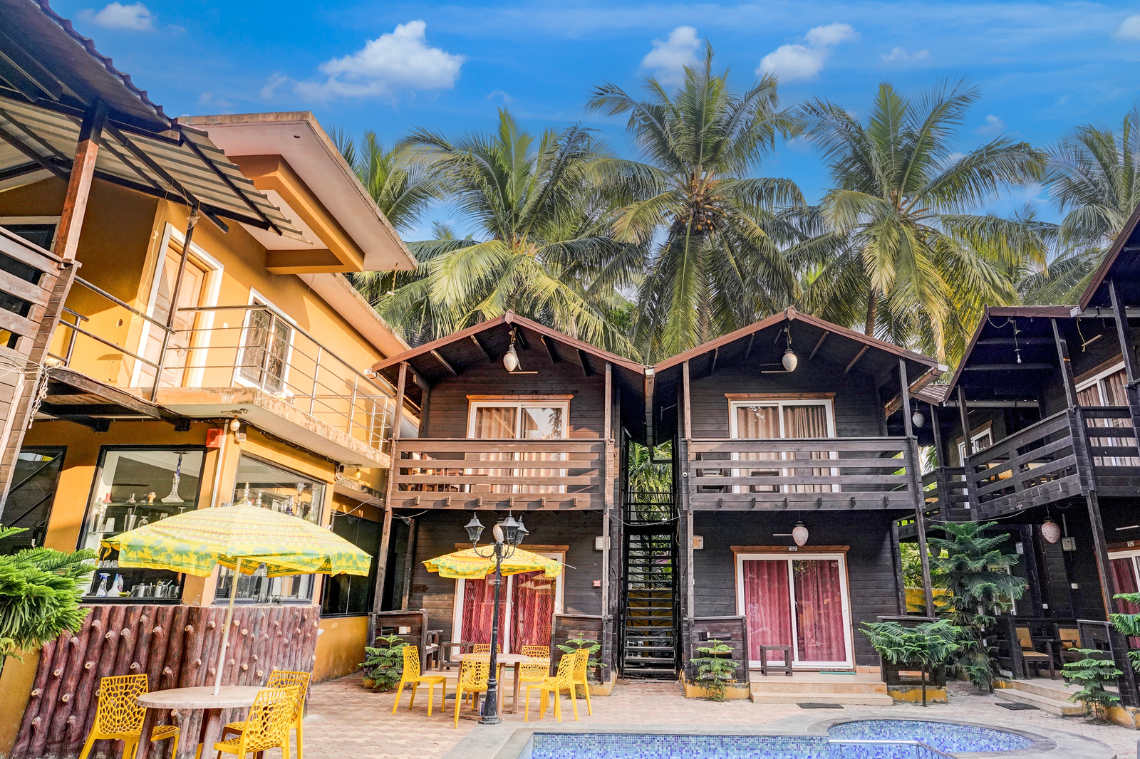 Super Townhouse Morjim,Goa|Mandrem,3 star