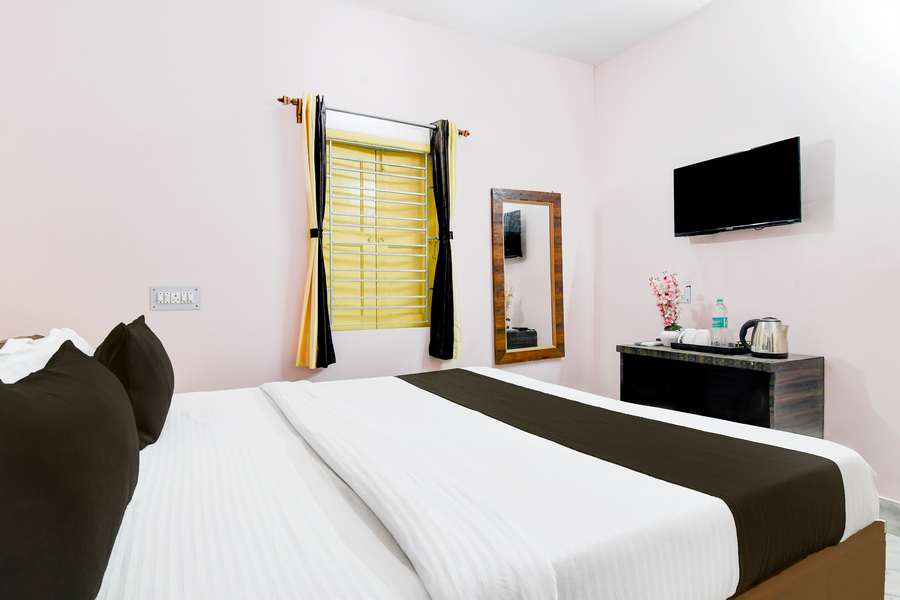 super hotel o ecopark kolkata